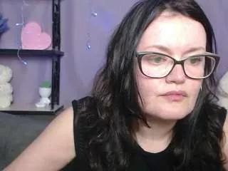 lolahikls from CamSoda