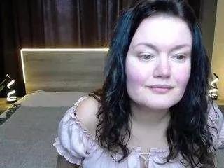 lolahikls from CamSoda is Freechat