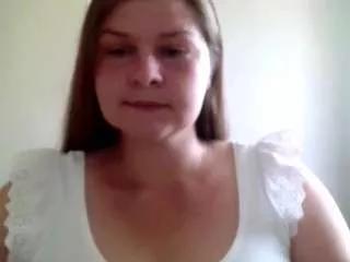lovexcaroline from CamSoda is Freechat