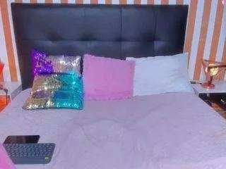 lunatoledo from CamSoda is Freechat