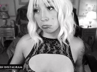 maggietime from CamSoda