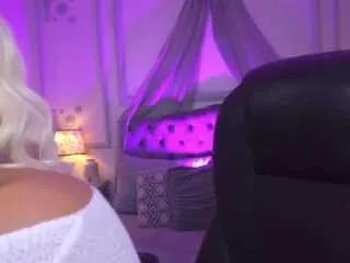 maggietime from CamSoda