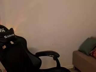 mavis-willis from CamSoda is Freechat
