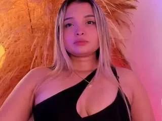 miilla-cooper from CamSoda