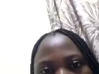 millalina from CamSoda