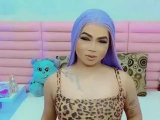miss-adriana from CamSoda