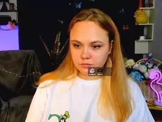 miss-ella1 from CamSoda is Freechat