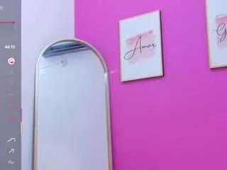 miss-nahomi from CamSoda is Freechat