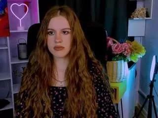 molly-foxys from CamSoda is Freechat