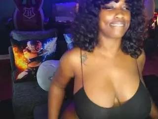 Photos of msbutterworths from CamSoda is Freechat