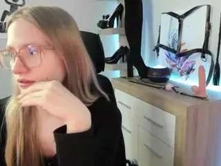 nancystar from CamSoda