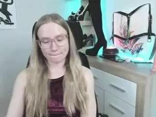 nancystar from CamSoda