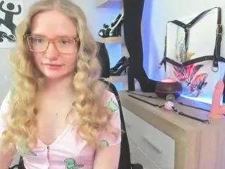 nancystar from CamSoda