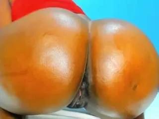 natashaofun from CamSoda