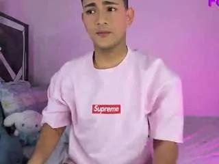 niiall-falcon from CamSoda