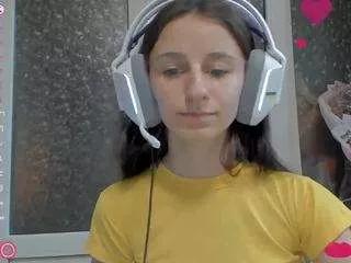 nikakik from CamSoda is Freechat