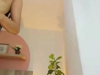 nina-blake from CamSoda is Freechat