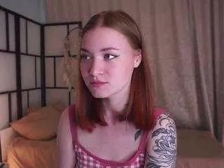 odelinabisbee from CamSoda is Freechat