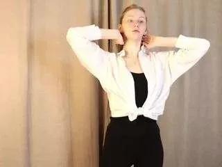 parisfiducia from CamSoda is Freechat