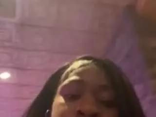 prettyninaaa from CamSoda is Freechat