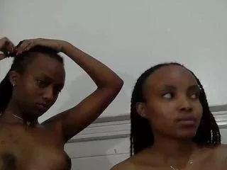 prettywaterlily from CamSoda is Freechat