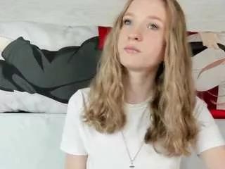 princessemilia from CamSoda is Freechat
