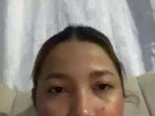 queenn-angelique from CamSoda