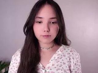 quinnbriola from CamSoda is Freechat