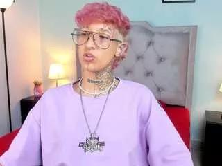 ravengreen from CamSoda is Freechat