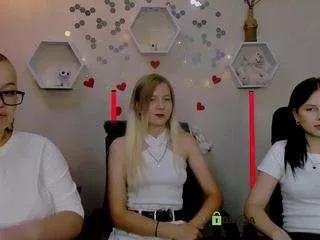 renata-sweety from CamSoda is Freechat