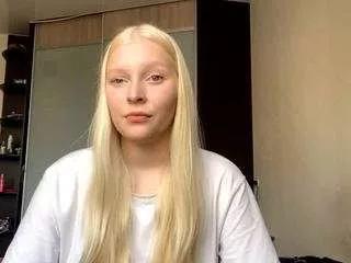 rolandacrimi from CamSoda is Freechat