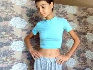 Rowenaayres webcams show profile image 