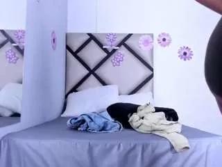roxiannys-nieves from CamSoda is Freechat