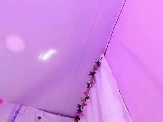 samanta-roberts from CamSoda