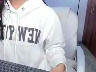 samanthaa-cooper from CamSoda