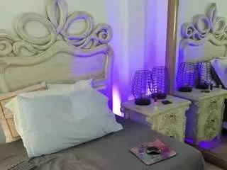 Samanthaferrer webcams show profile image 