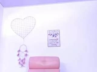 Sara-rouge webcams show profile image 