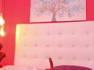 saraa-graham from CamSoda is Freechat