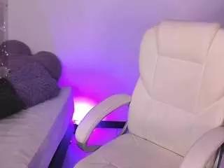 sarag22 from CamSoda