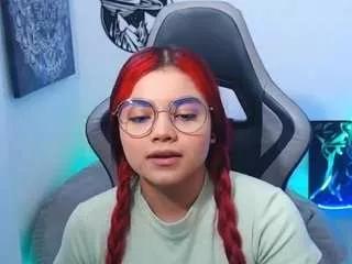 Photos of scarletthudsson from CamSoda is Freechat