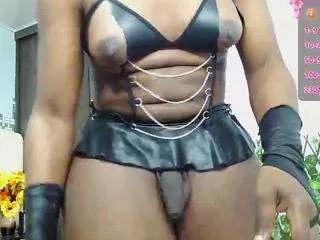 selenna from CamSoda