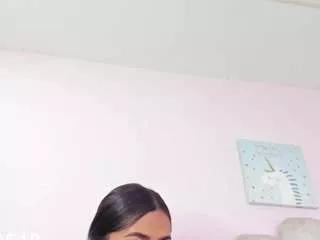 shannelsaenz from CamSoda is Freechat