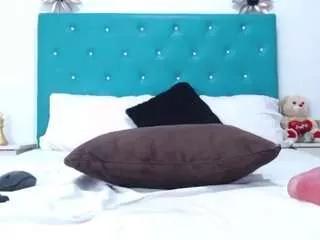 Sharyts21 webcams show profile image 