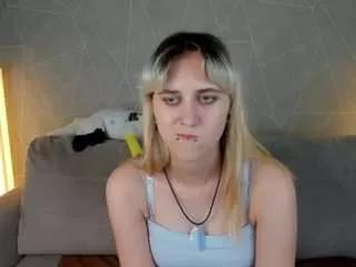 silva-favorites from CamSoda is Freechat