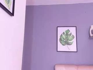 soe-laraa from CamSoda is Freechat