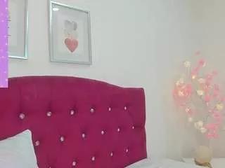 sophia-miller11 from CamSoda is Freechat