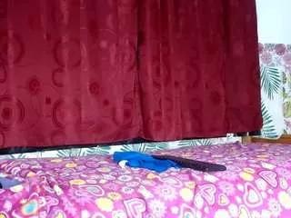 sophialina15678 from CamSoda is Freechat