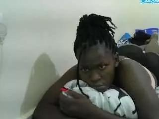sweet-boo from CamSoda is Freechat
