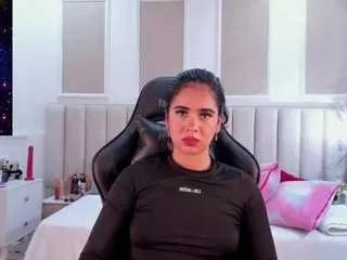 sweetdreams01 from CamSoda is Freechat