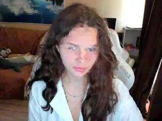 sweetkit1 from CamSoda is Freechat